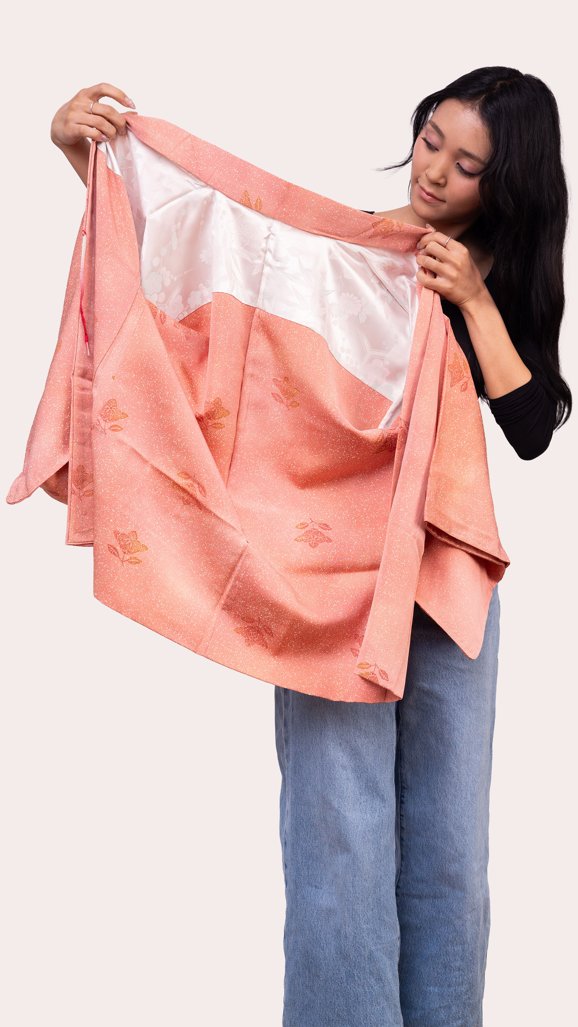 Coral Pink Haori Jacket — Subtle Floral Jacquard