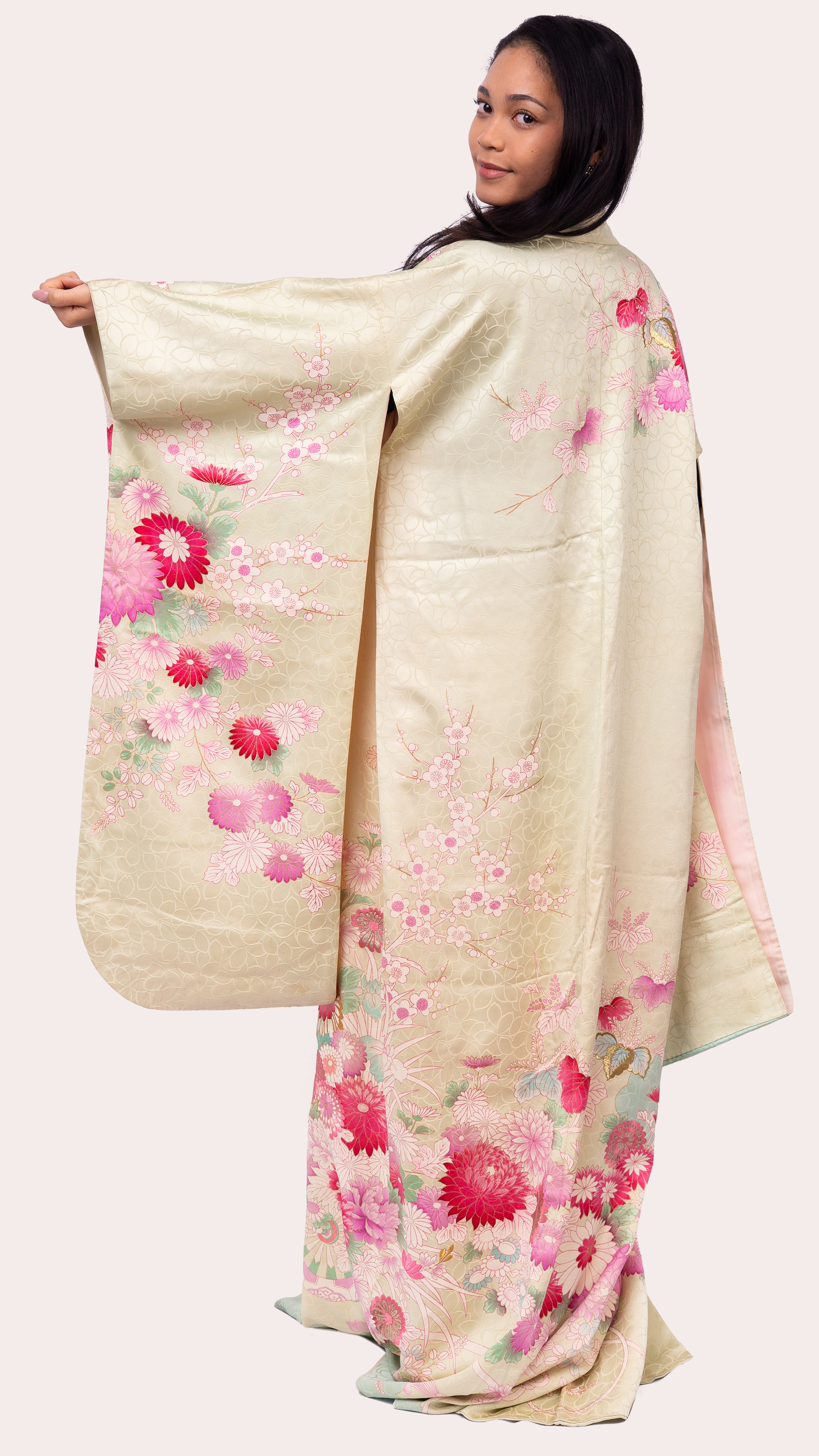 Furisode – Light green with pink floral design