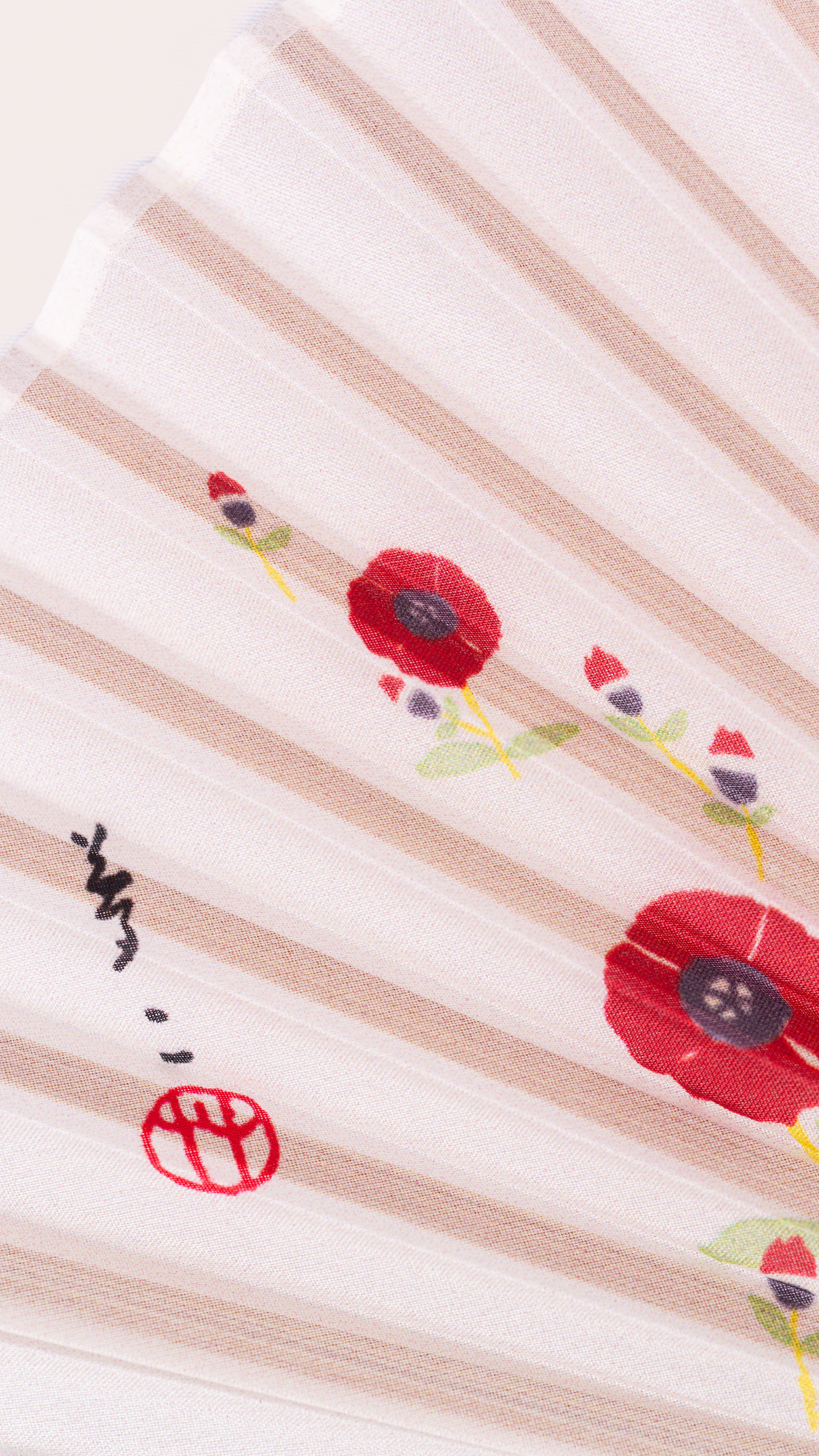 Takehisa Yumeji Collection: Handcrafted Japanese Silk Fans with Tassel - Detail