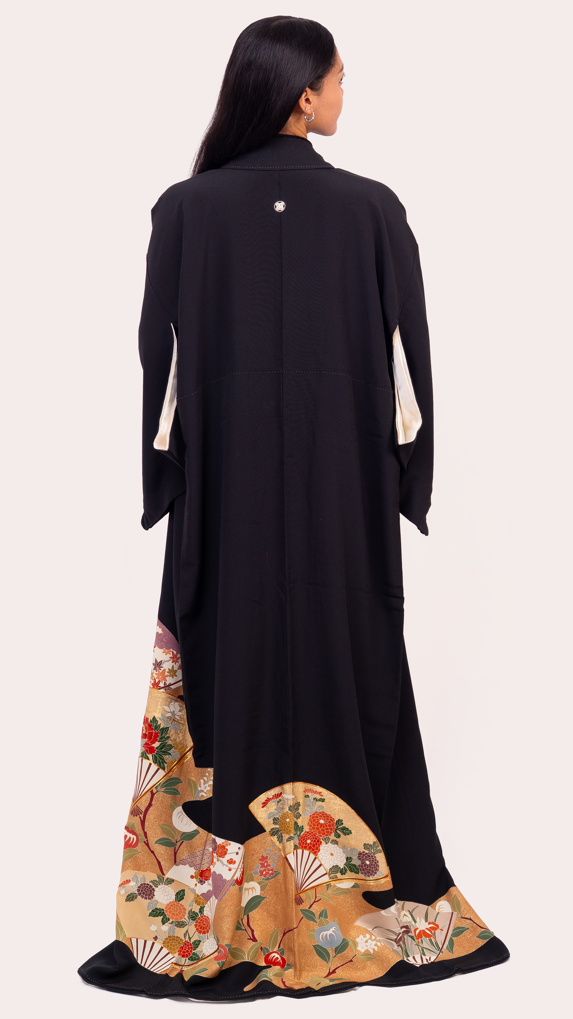 Kuro-Tomesode (Black Tomesode) — Gold Fan & Floral Motif